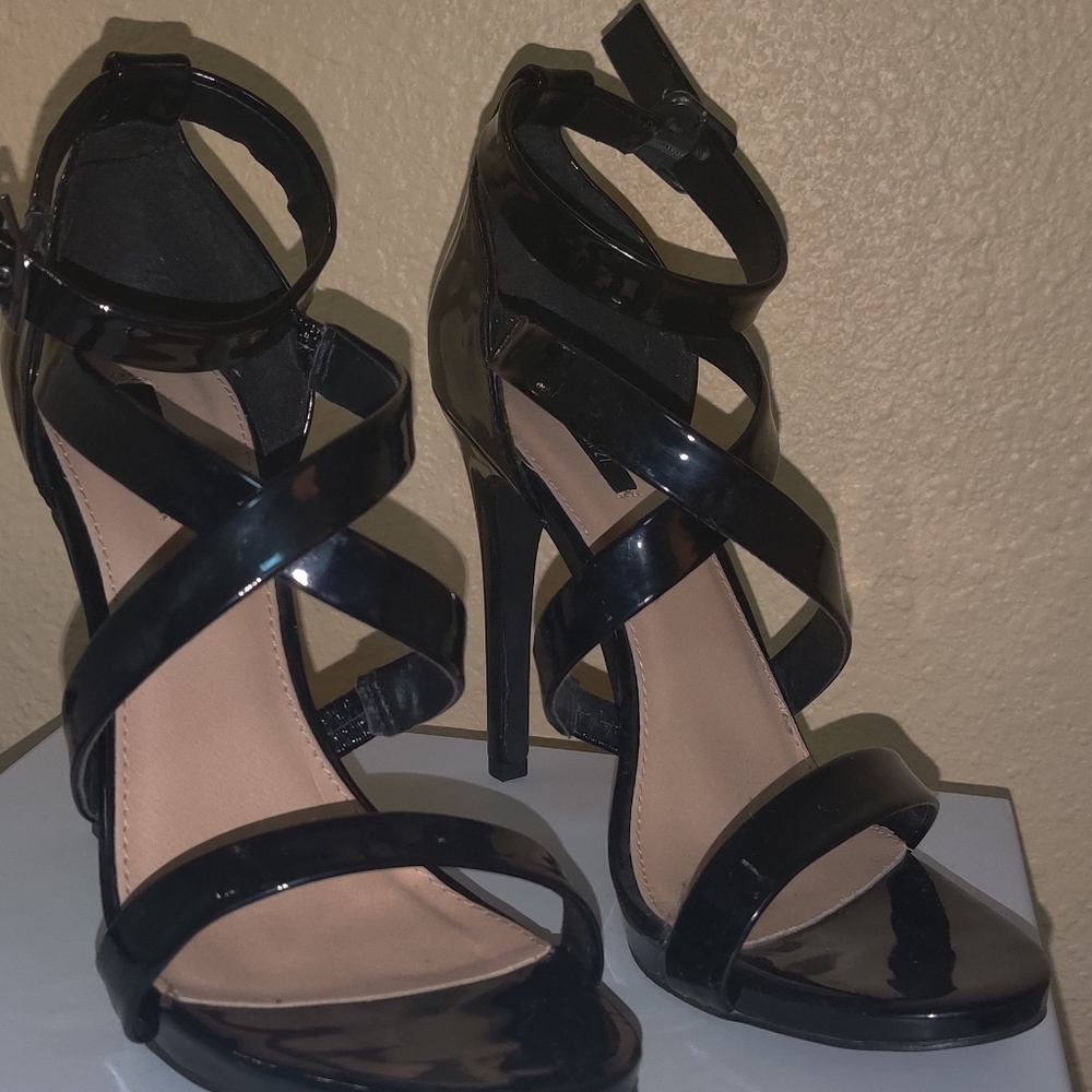 Black High Heels - image 3